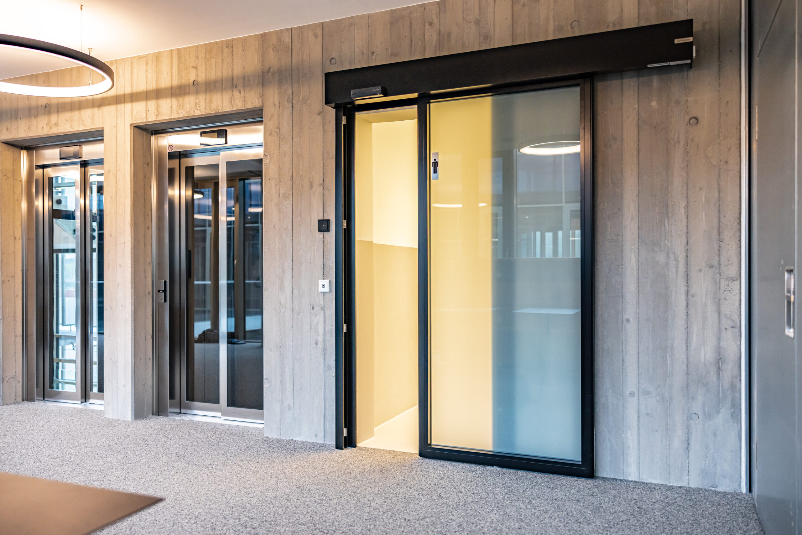 PENEDER Schiebetüren